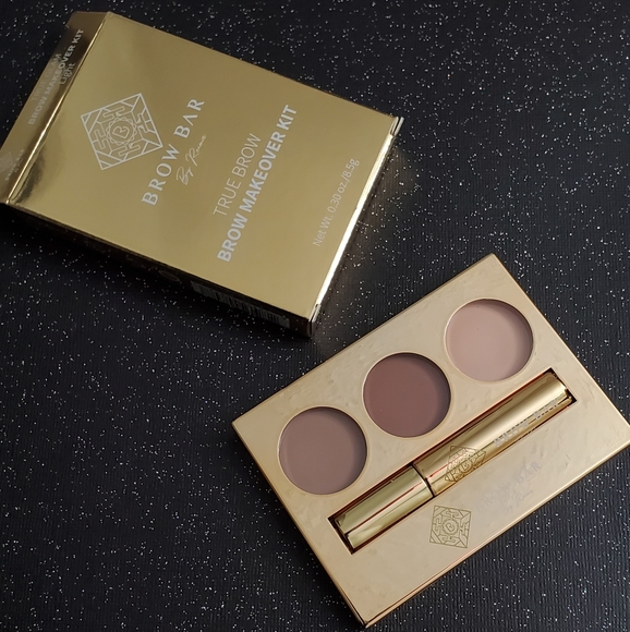 ❌❌SOLD❌❌Brow Bar - Brow Makeover Kit - Picture 4 of 5
